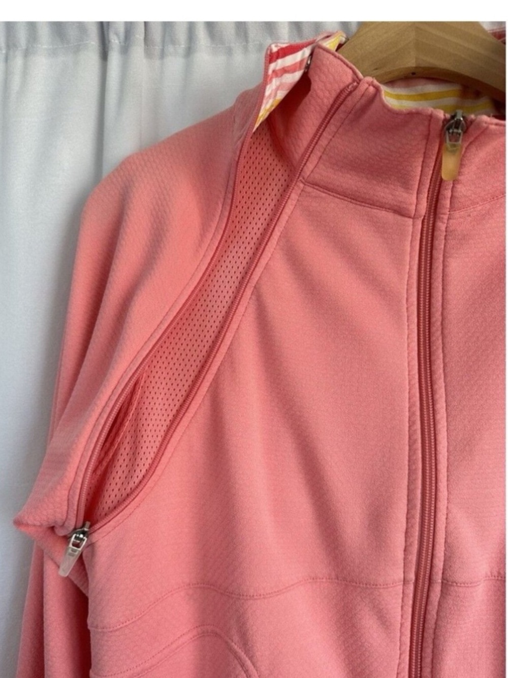 NIKE Jacket - Picture 3 of 5